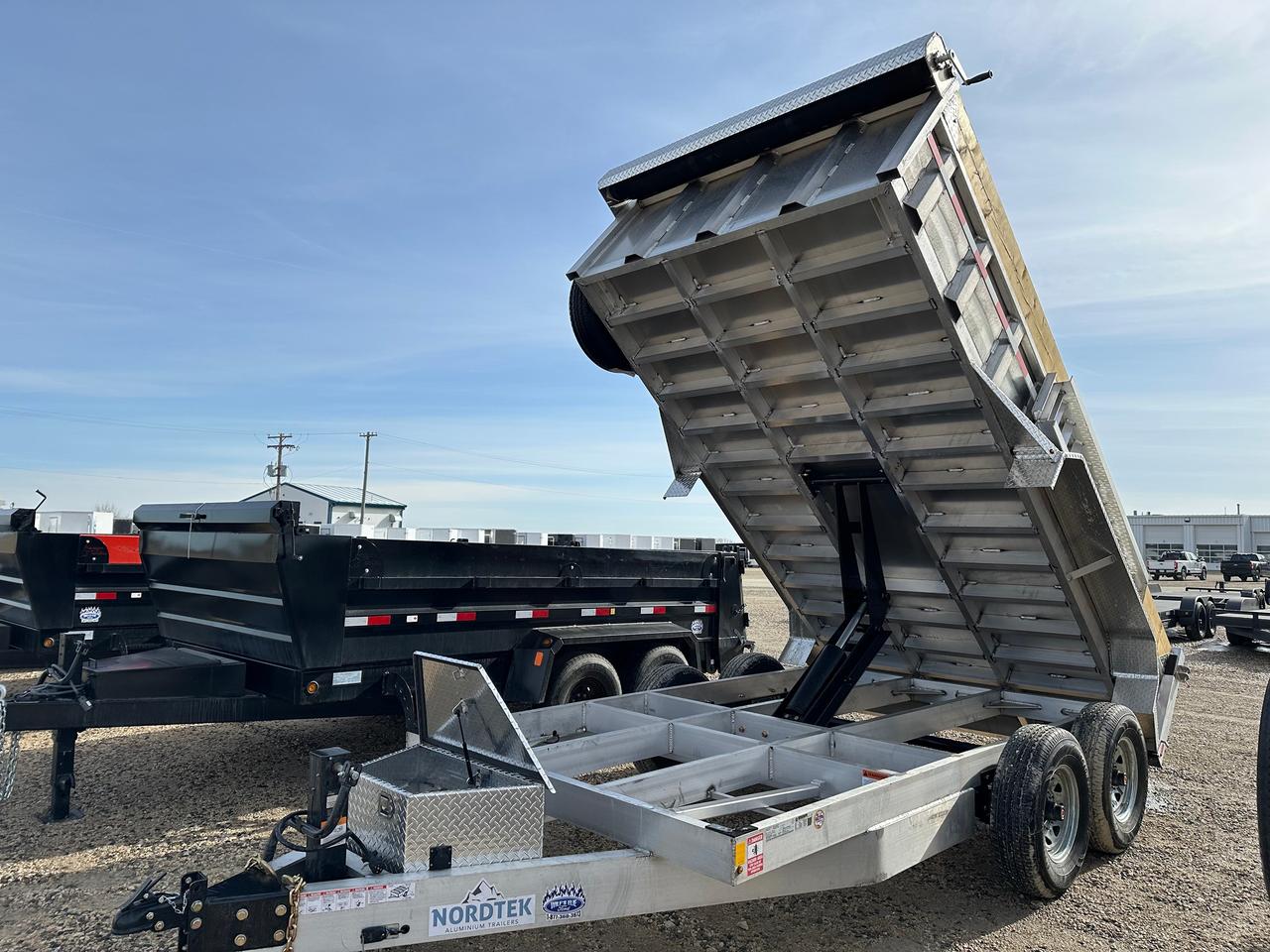 2025 Nordtek Dump 82" x 14' Nordtek Dump Trailer Photo5