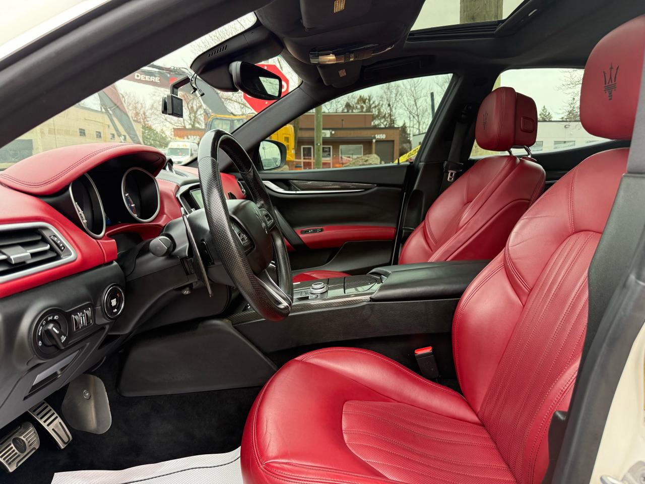 2017 Maserati Ghibli S Q4 REDSEATS|AWD|NAVI|SUNROOF - Photo #5