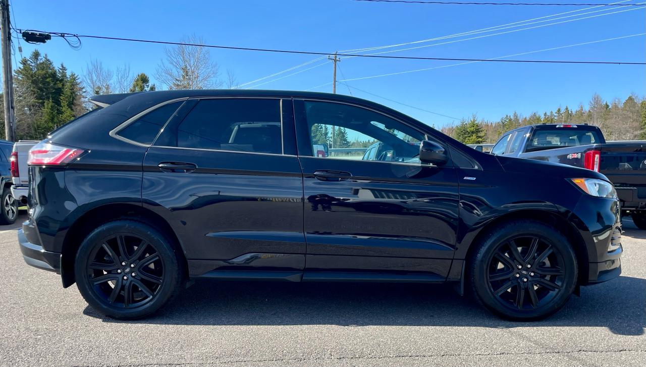 2022 Ford Edge ST LINE AWD Photo3