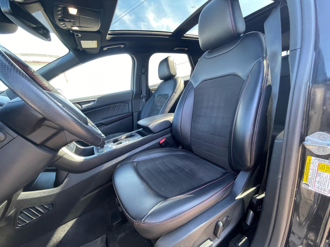 2022 Ford Edge ST LINE AWD Photo5