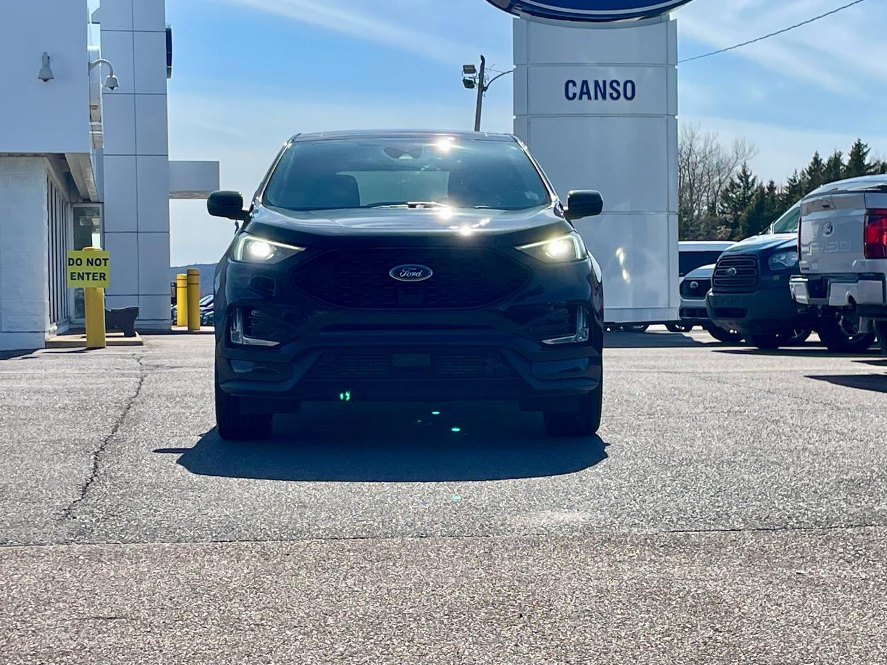 2022 Ford Edge ST LINE AWD Photo