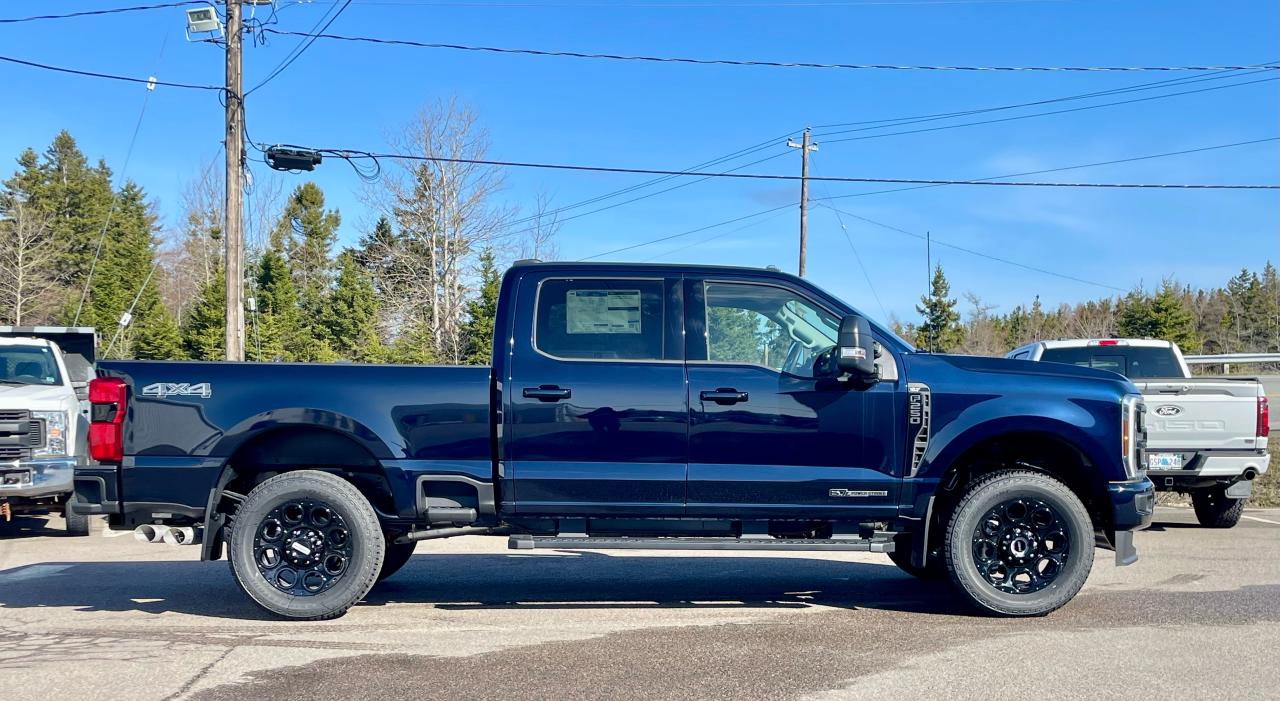 2025 Ford F-250 Super Duty SRW XLT 4WD CREW CAB 6.75' BOX Photo3