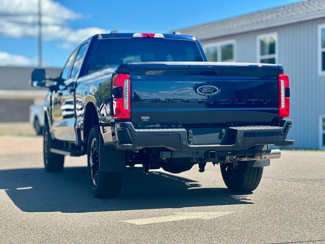 2025 Ford F-250 Super Duty SRW XLT 4WD CREW CAB 6.75' BOX Photo5