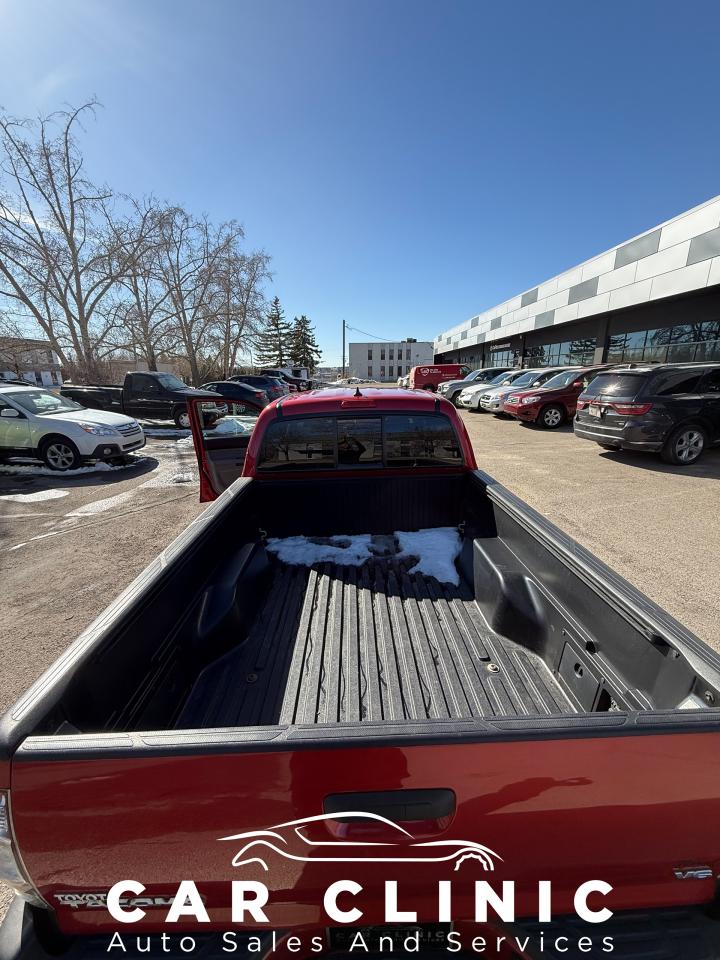2014 Toyota Tacoma  - Photo #13