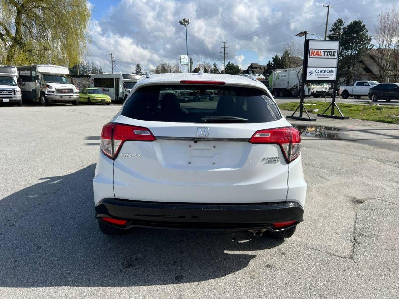 2022 Honda HR-V Sport AWD CVT - Photo #6