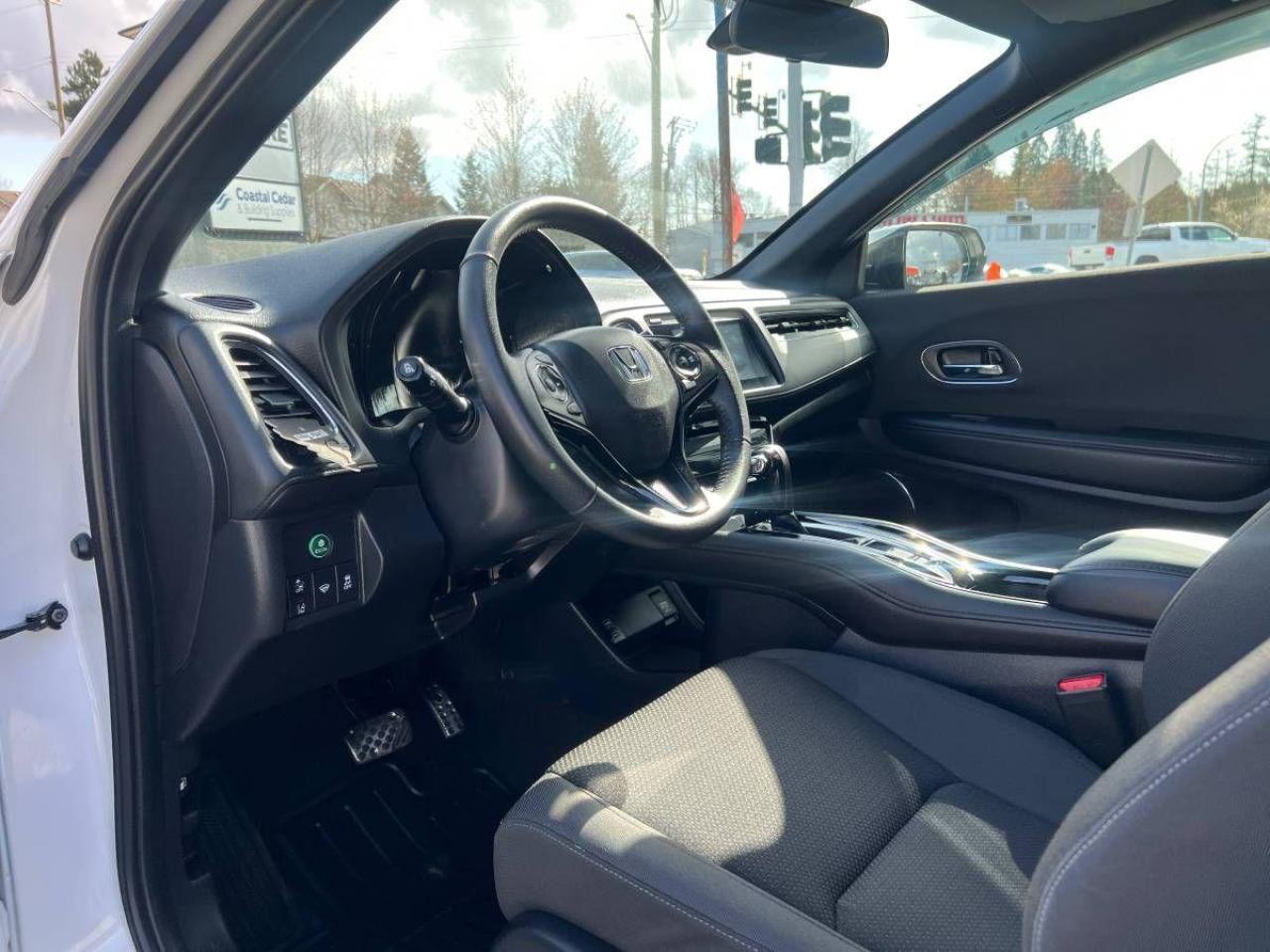 2022 Honda HR-V Sport AWD CVT - Photo #11