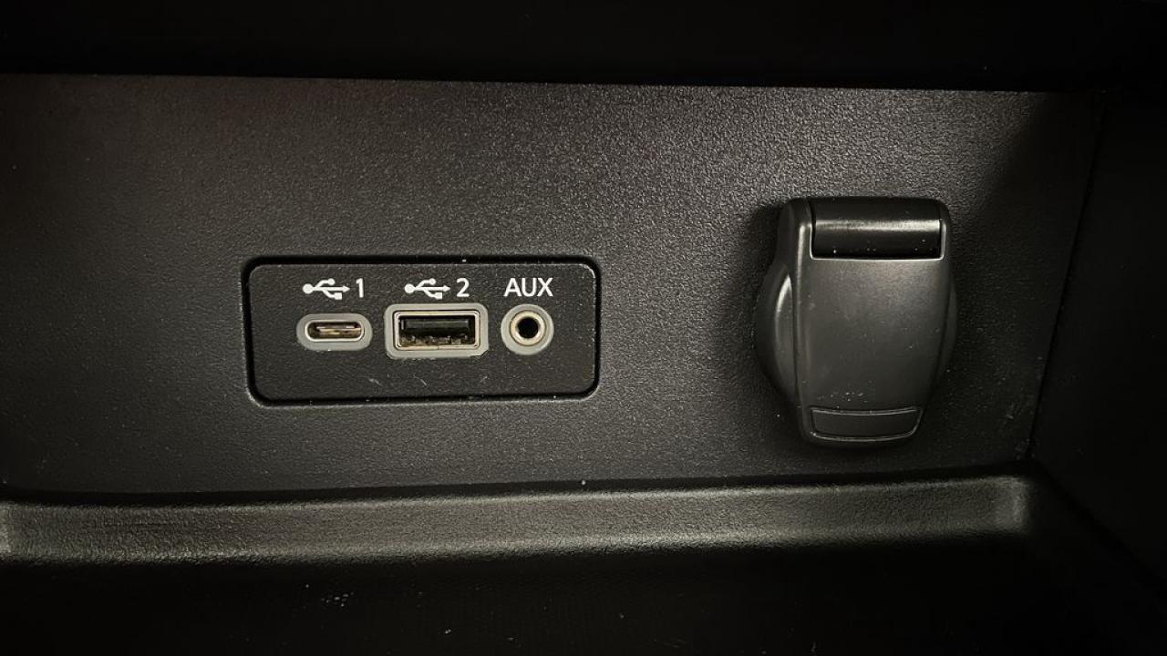 12373956