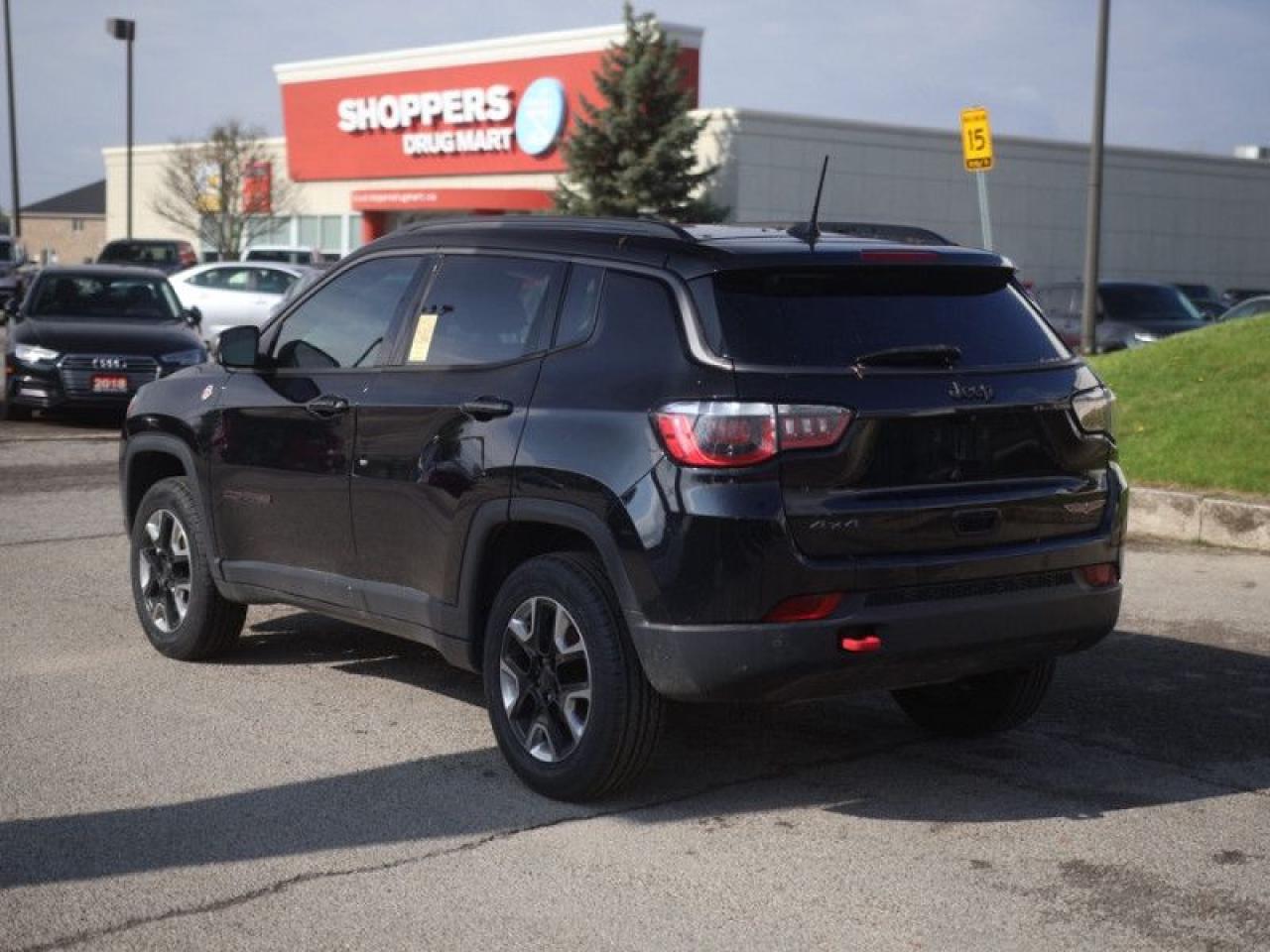 2018 Jeep Compass Trailhawk  **DUAL ROOF - BEATS AUDIO** Photo2