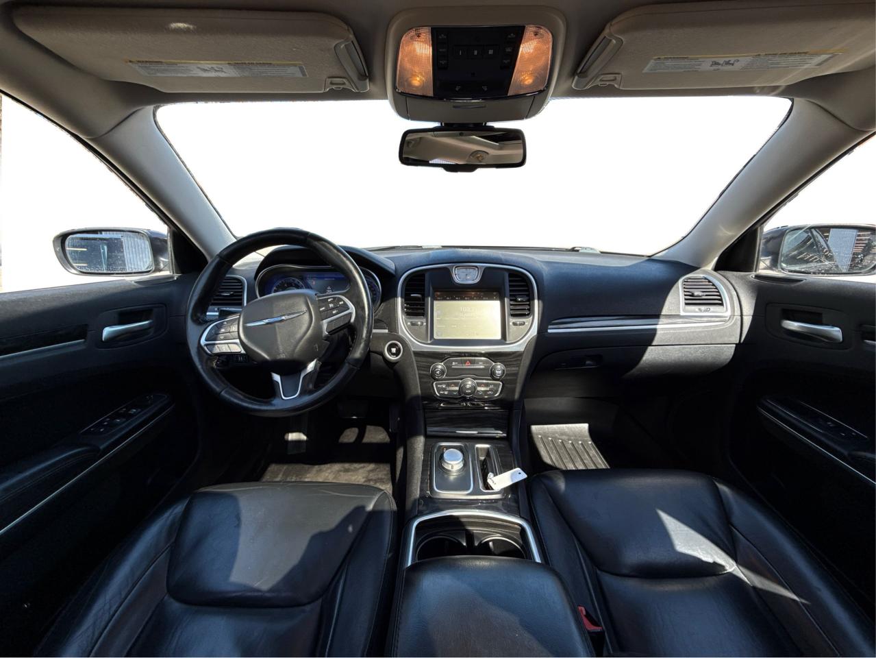 2016 Chrysler 300 Touring  - Photo #21
