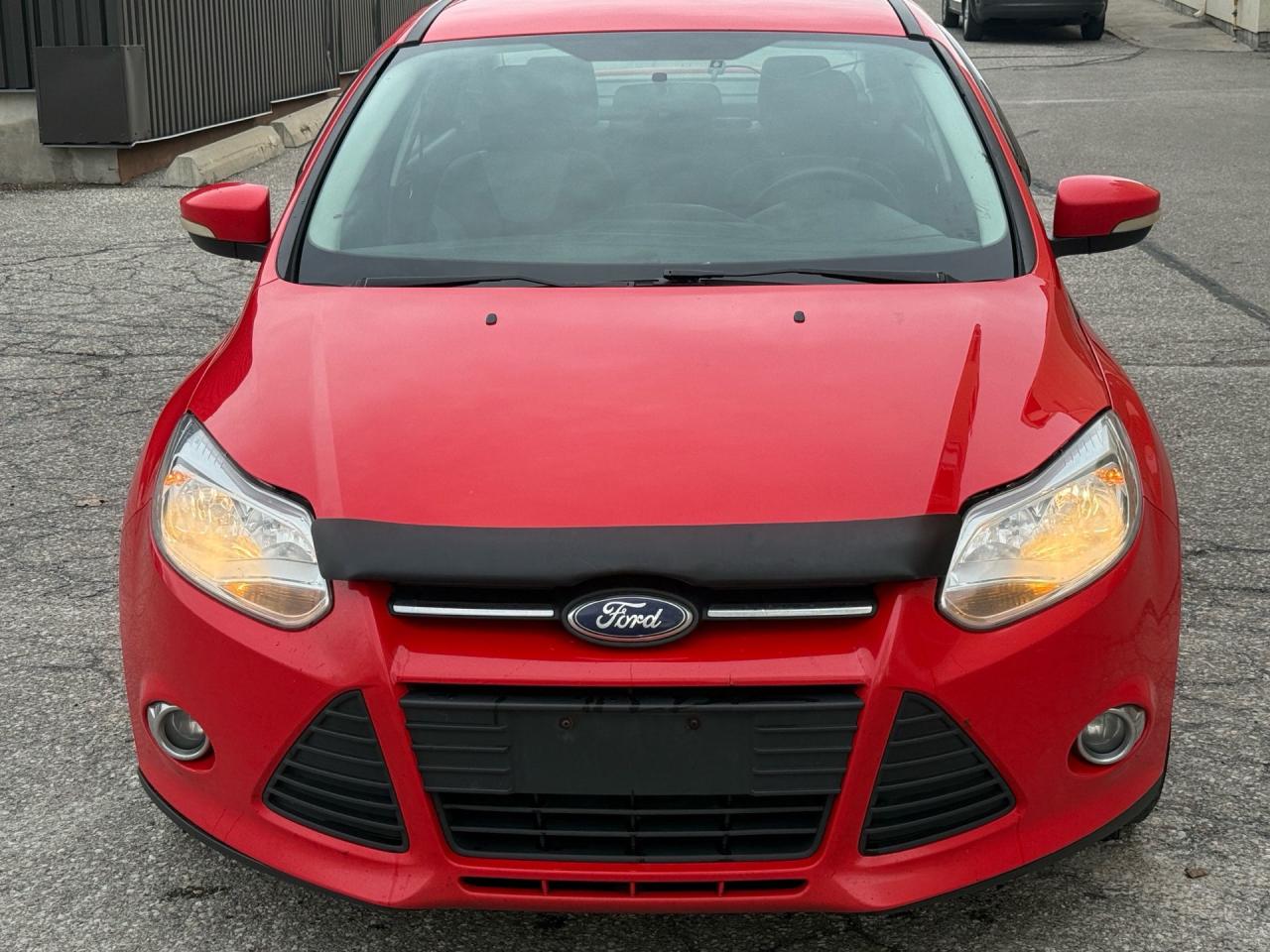 2014 Ford Focus 4DR SDN SE - Photo #2