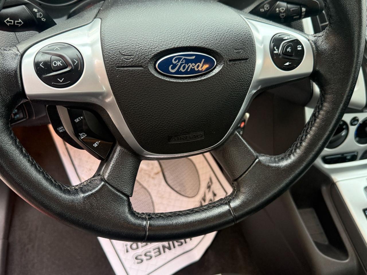 2014 Ford Focus 4DR SDN SE - Photo #13