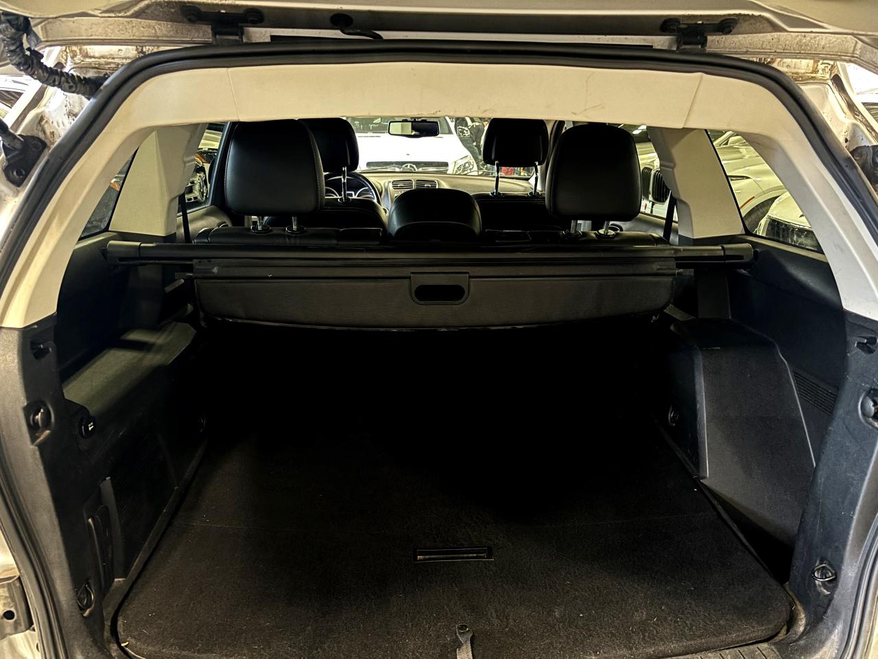2011 Dodge Journey R-T AWD|V6POWERED|ALPINEAUDIO|LEATHER|SIRIUSXM|+++ - Photo #6