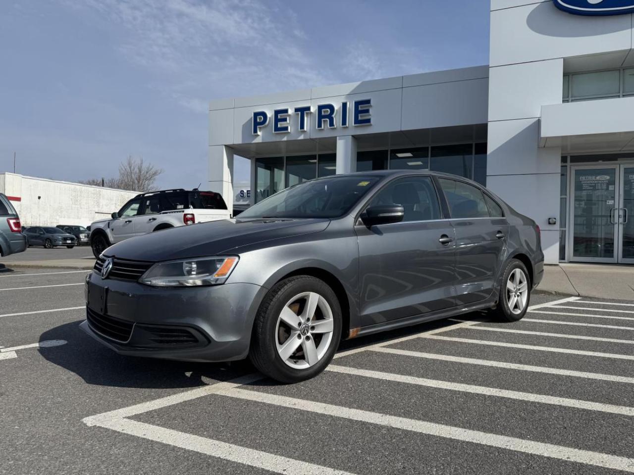 Used 2014 Volkswagen Jetta comfortline for sale in Kingston, ON