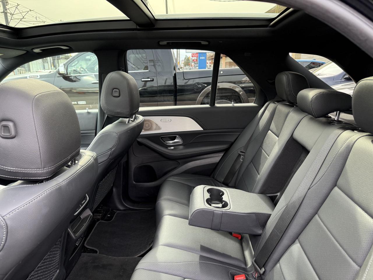 2022 Mercedes-Benz GLE-Class //AMG 450 SPORT | PANO | NAVI | 360 CAMERA - Photo #38