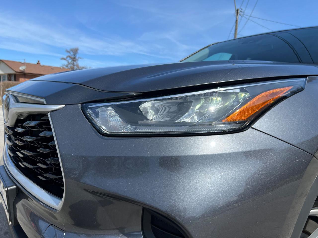 2020 Toyota Highlander L - Photo #7