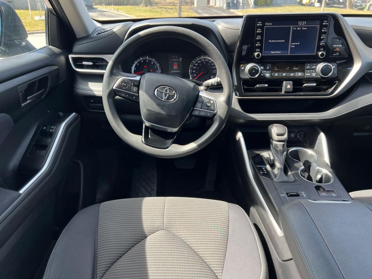 2020 Toyota Highlander L - Photo #18