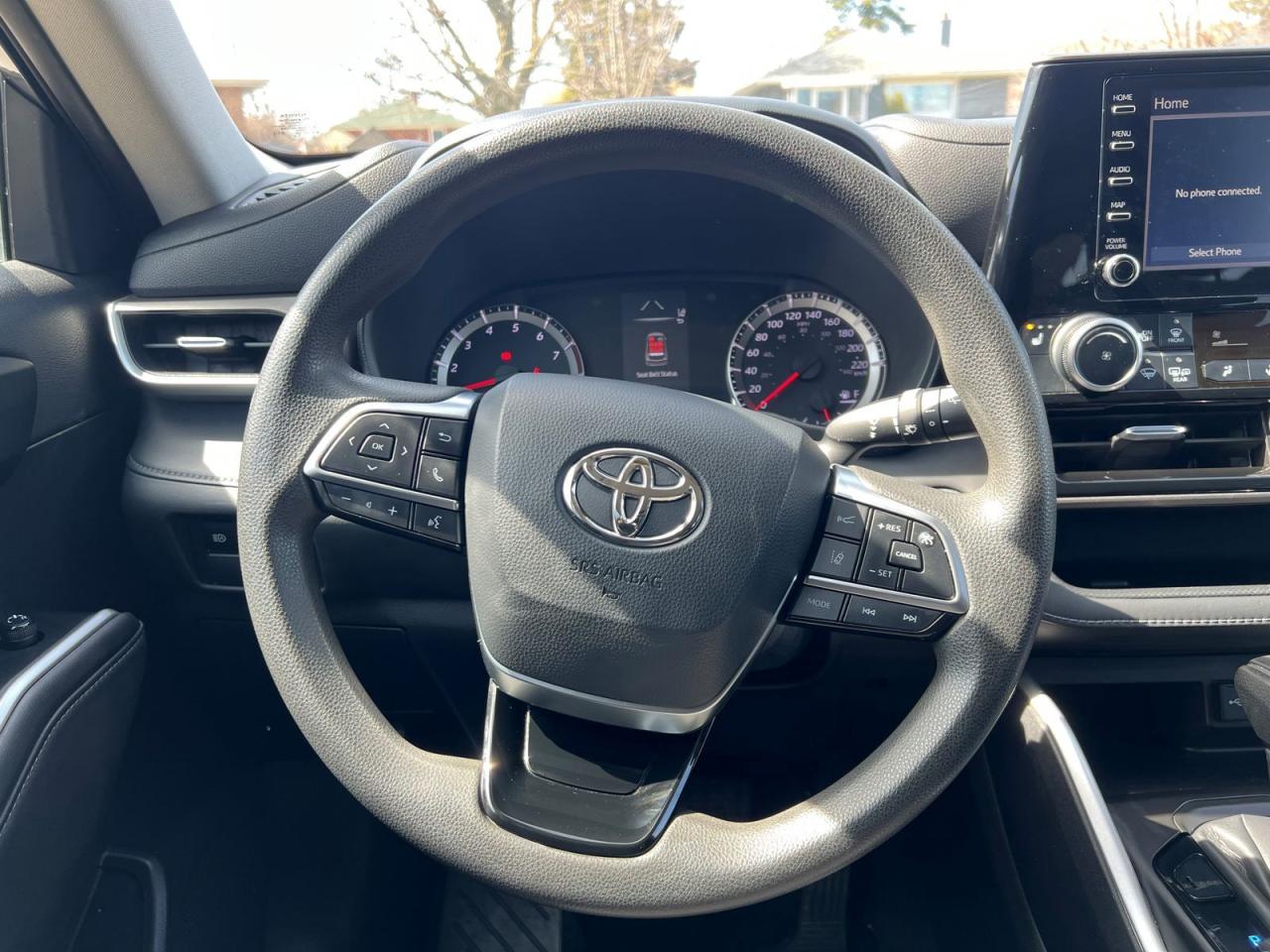 2020 Toyota Highlander L - Photo #19