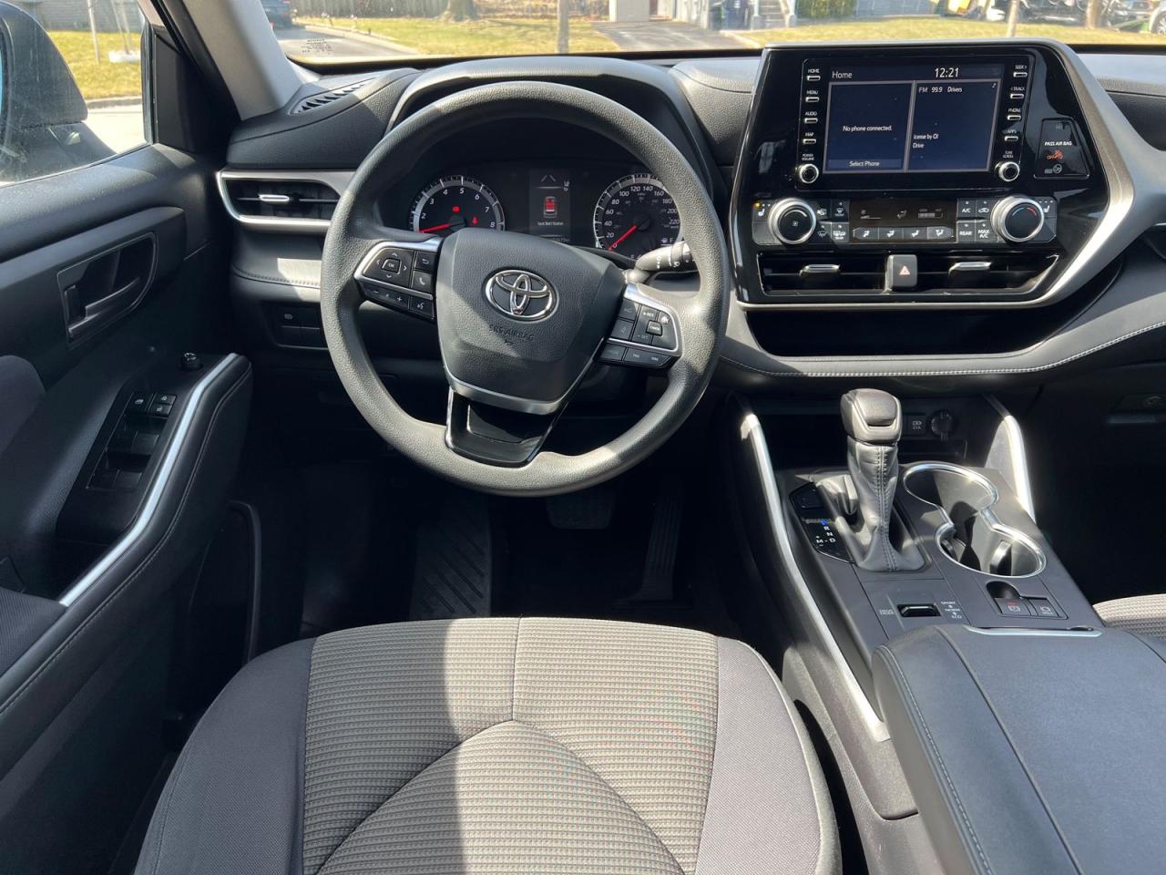 2020 Toyota Highlander L - Photo #18