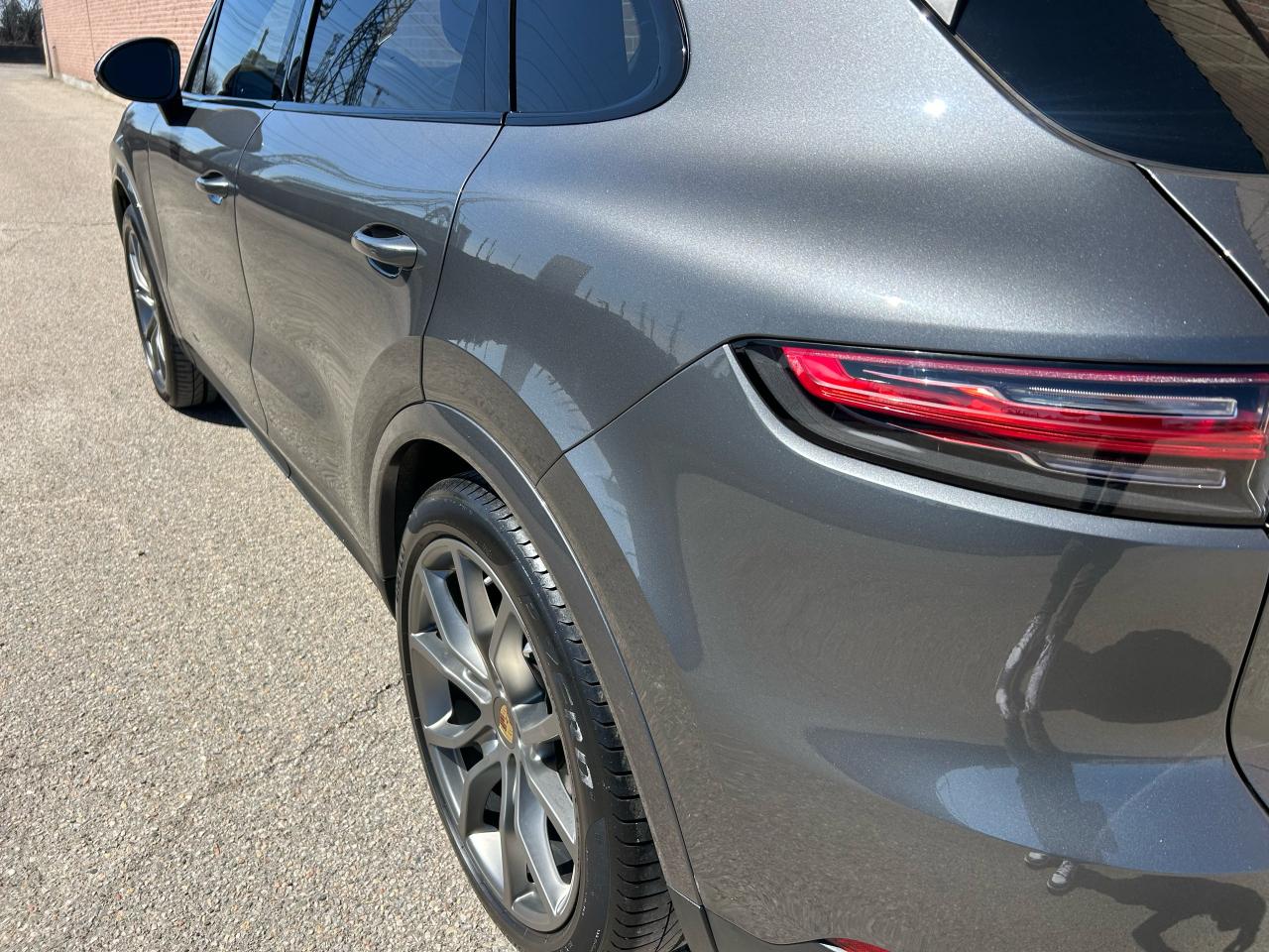 2019 Porsche Cayenne  Photo4