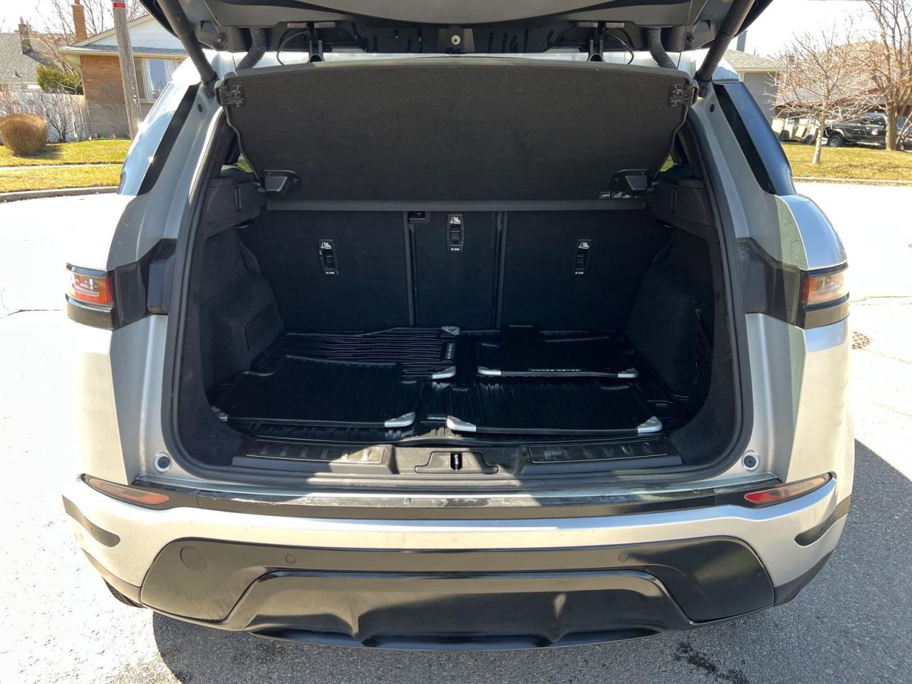 2020 Land Rover Evoque S - Photo #13