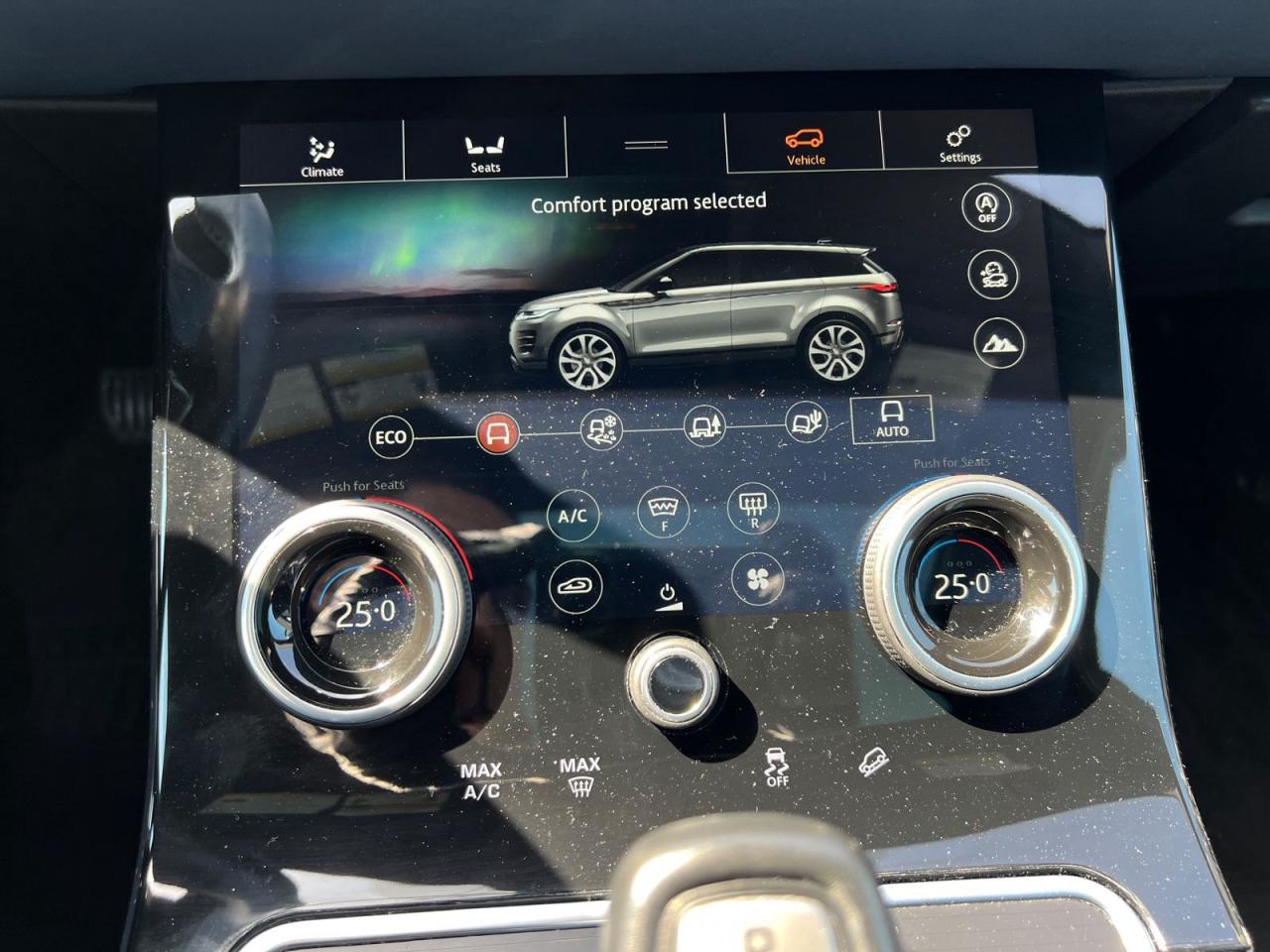 2020 Land Rover Evoque S - Photo #30