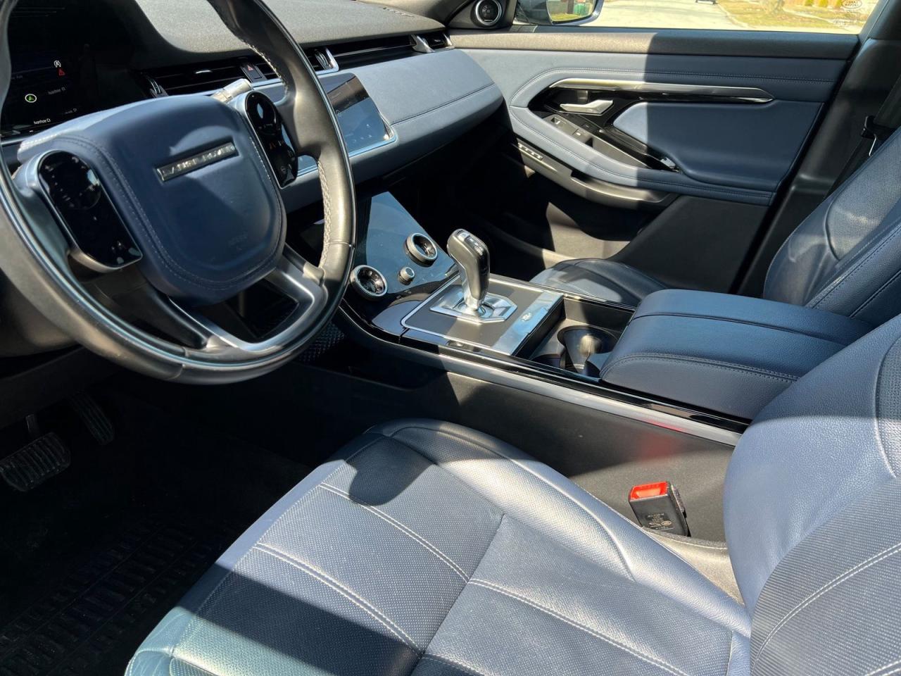 2020 Land Rover Evoque S - Photo #18