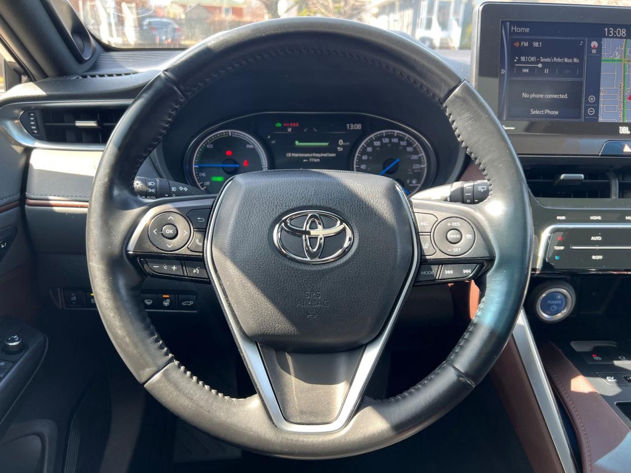 2022 Toyota Venza LIMITED - Photo #16