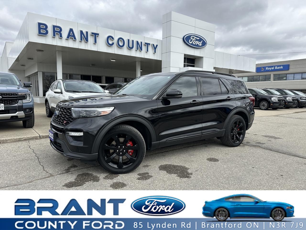Used 2022 Ford Explorer ST for sale in Brantford, ON