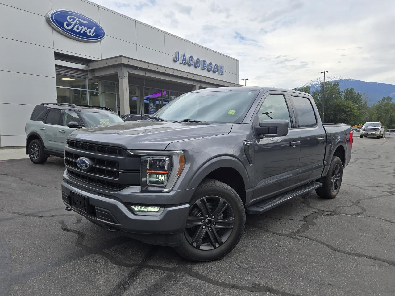 2021 Ford F-150 Lariat Photo0