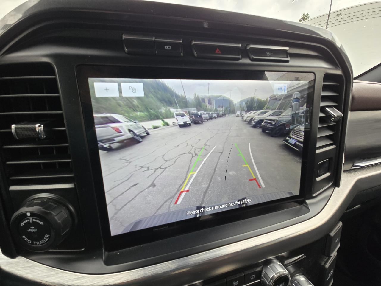 2021 Ford F-150 Lariat Photo5
