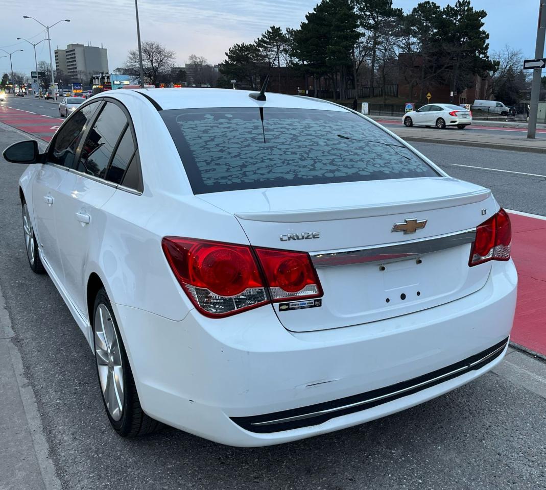 2012 Chevrolet Cruze LT - Sunroof - Bluetooth - Cruise Control - Nice!! Photo3