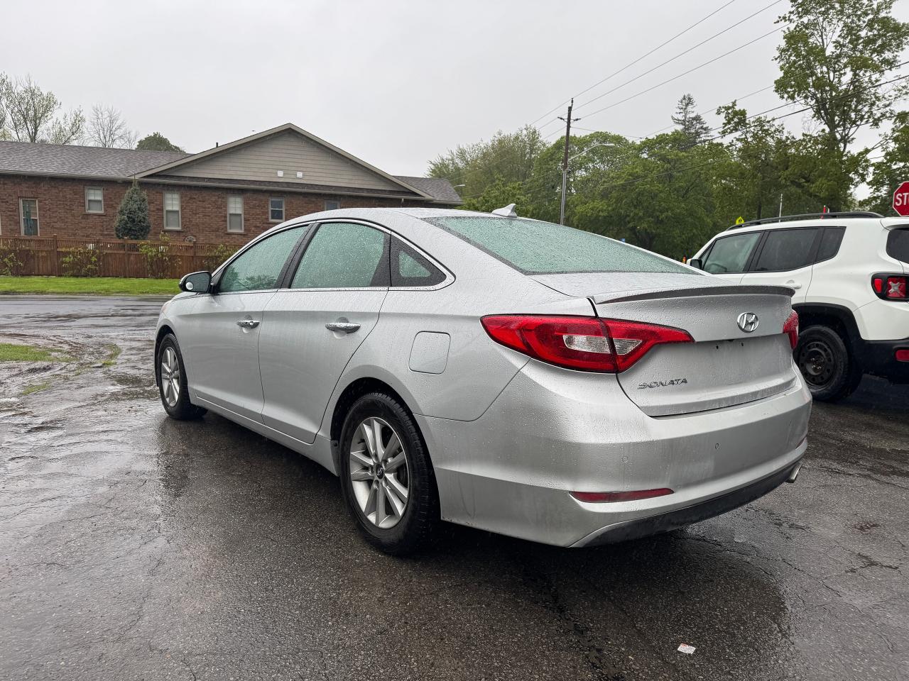 2015 Hyundai Sonata 4dr Sdn 2.4L Auto GLS - Photo #5