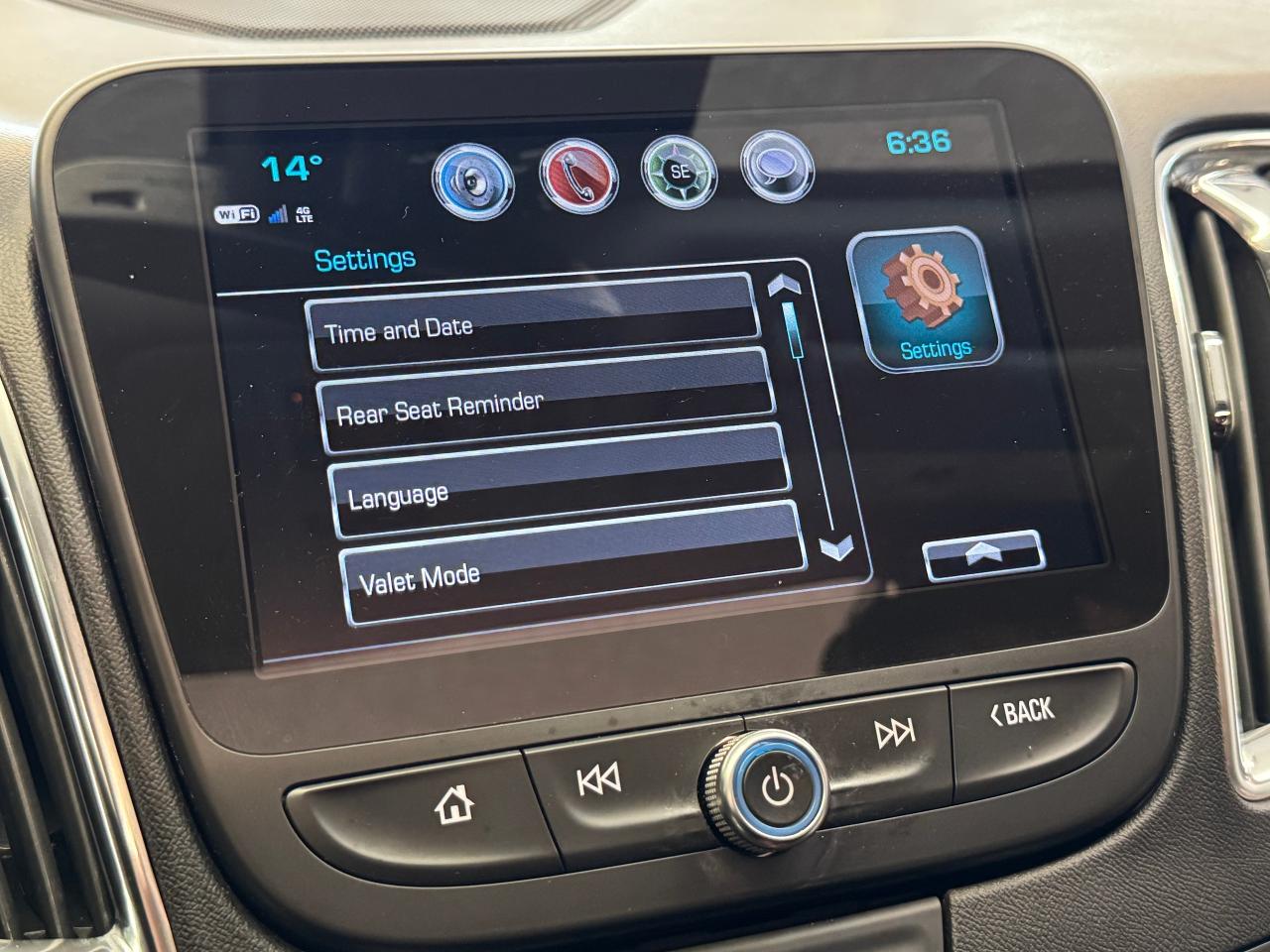 2018 Chevrolet Malibu LT+Roof+Leather+GPS+BOSE Sound+Leather+CLEANCARFAX Photo35