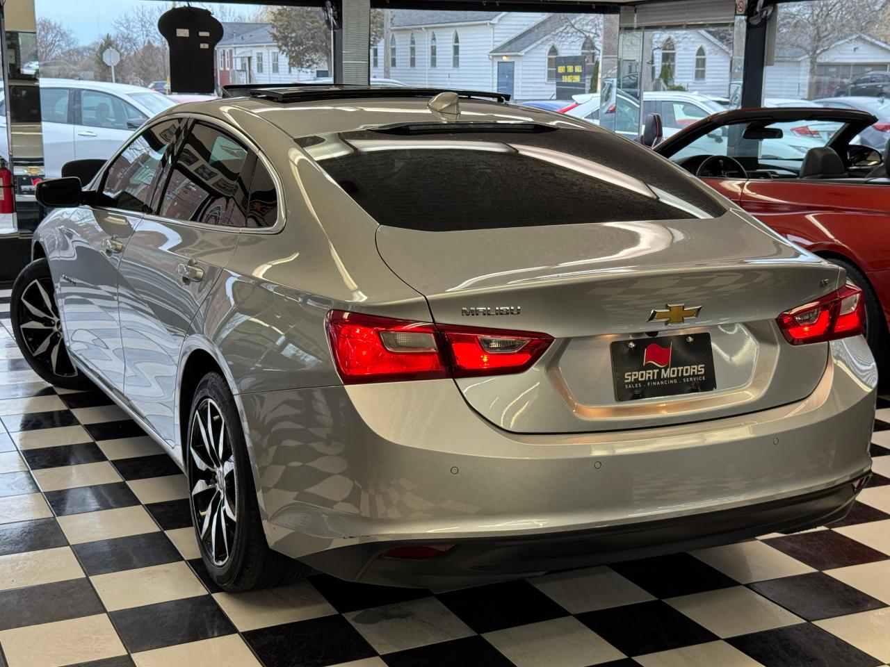 2018 Chevrolet Malibu LT+Roof+Leather+GPS+BOSE Sound+Leather+CLEANCARFAX - Photo #19