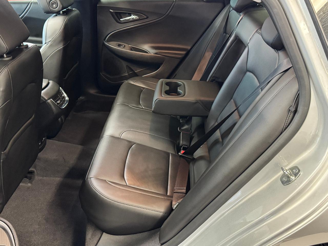 2018 Chevrolet Malibu LT+Roof+Leather+GPS+BOSE Sound+Leather+CLEANCARFAX - Photo #28