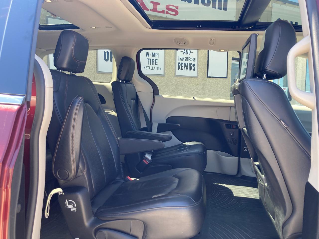 2017 Chrysler Pacifica 4DR WGN TOURING-L PLUS - Photo #8