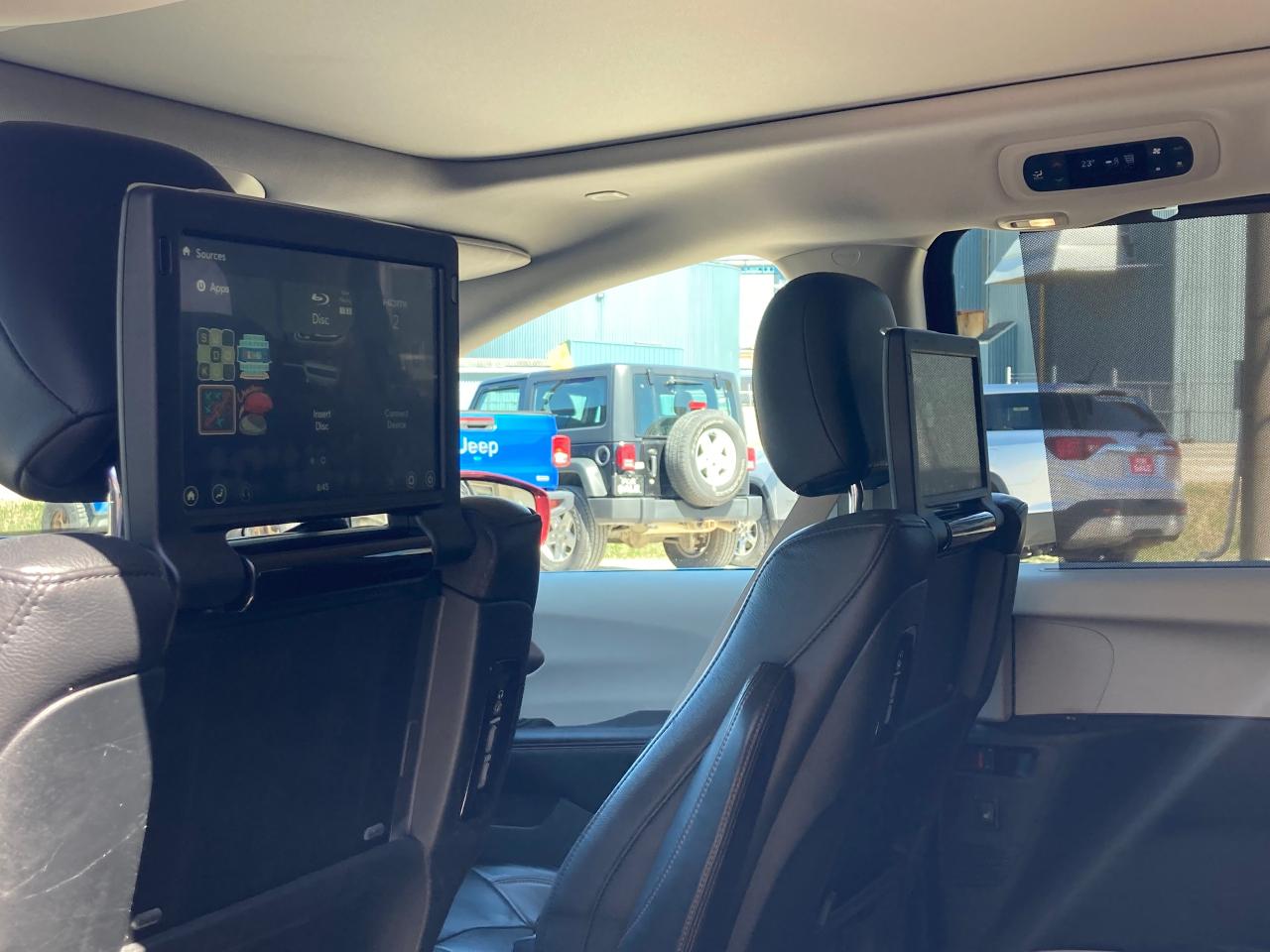2017 Chrysler Pacifica 4DR WGN TOURING-L PLUS - Photo #11