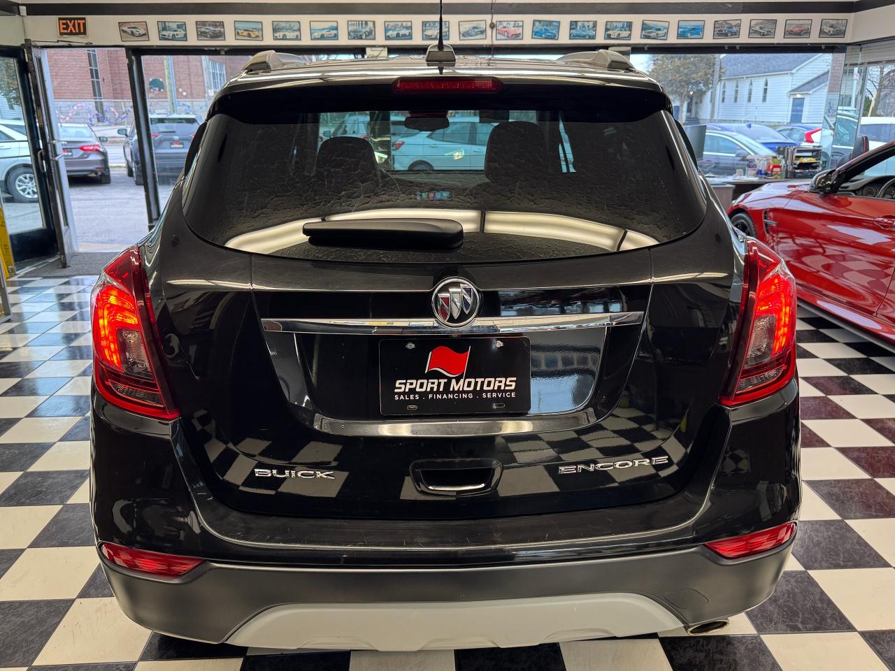 2018 Buick Encore Preferred+New Tires+Camera+ApplePlay+CLEAN CARFAX - Photo #5