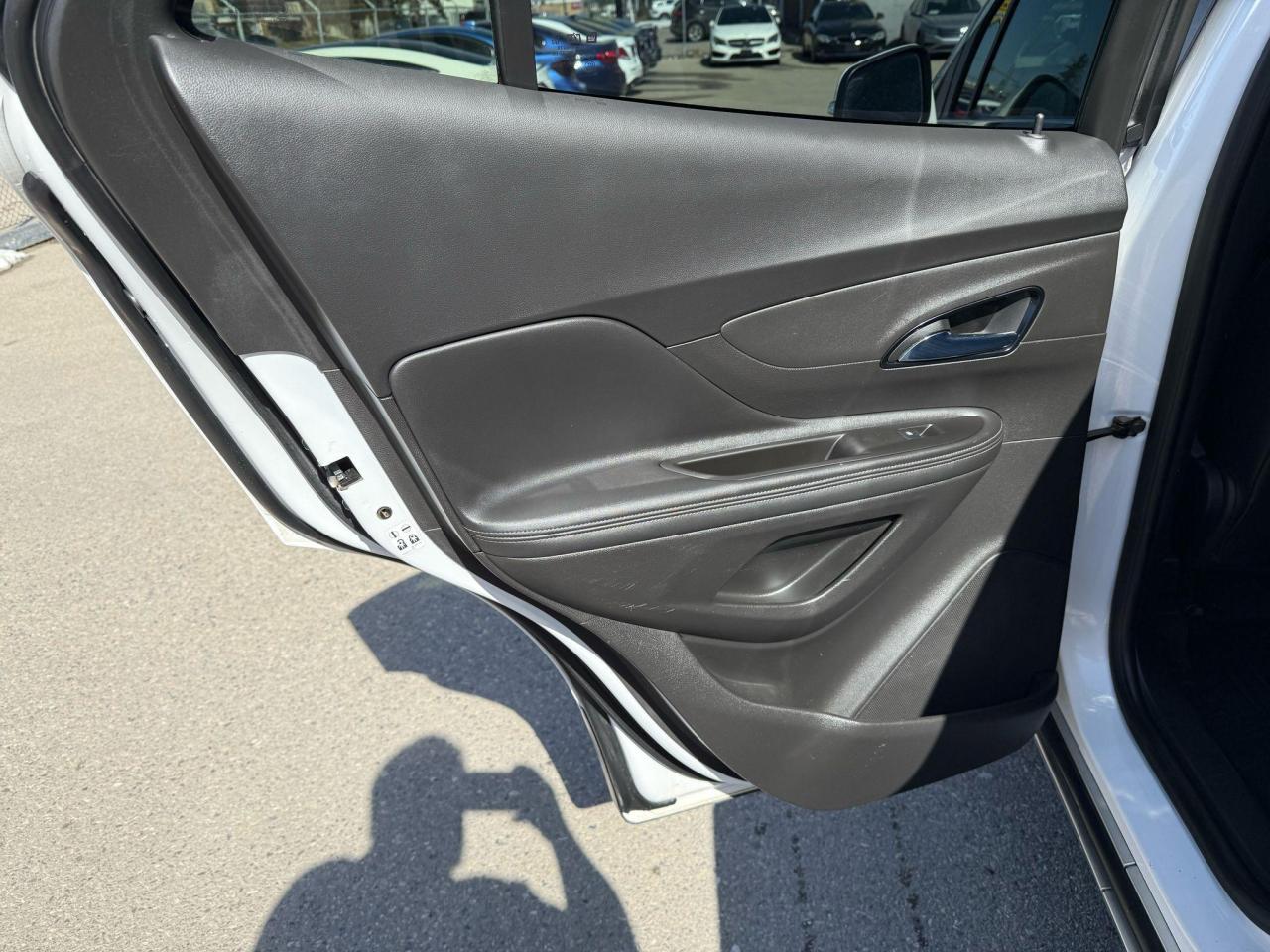 2017 Buick Encore PREMIUM AWD | FINANCE/WARRANTY OPTIONS - Photo #10