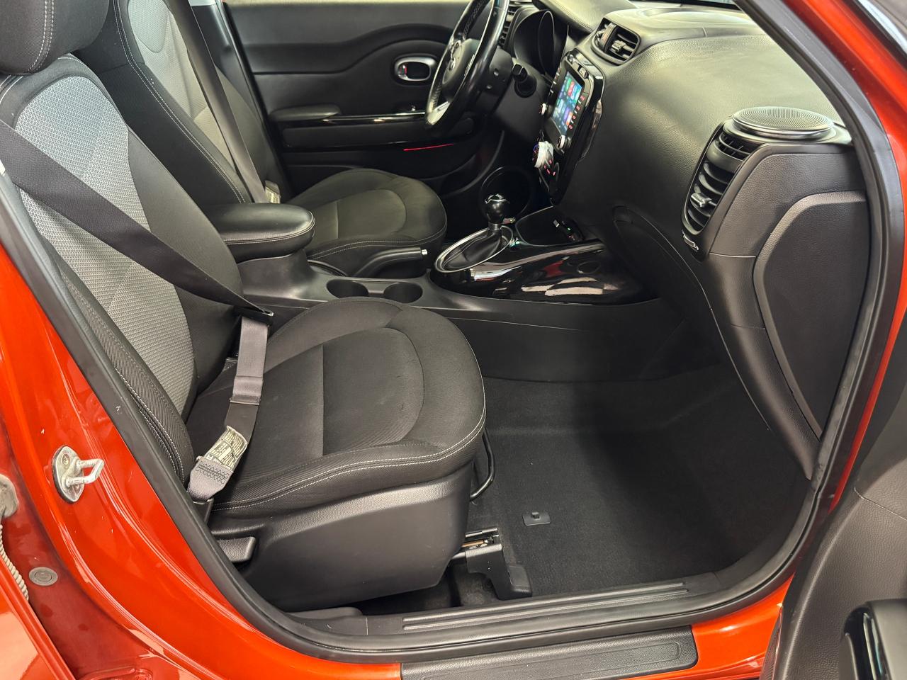 2019 Kia Soul EX+Camera+ApplePlay+Hetaed Steering+CLEAN CARFAX - Photo #24