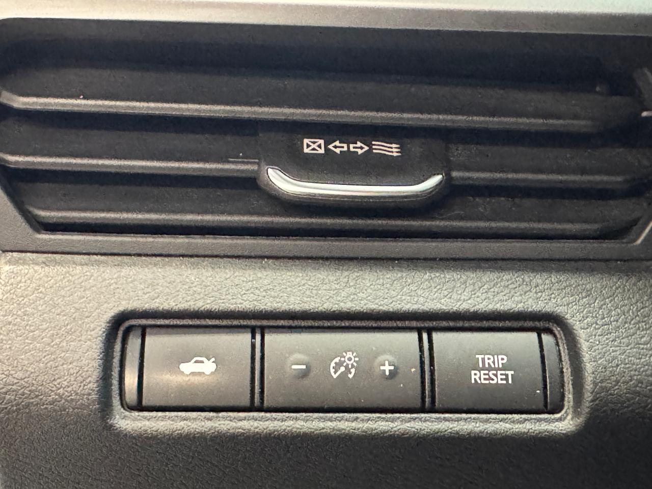 2019 Nissan Altima S AWD+New Tires+Wheels+Camera+CLEAN CARFAX - Photo #45