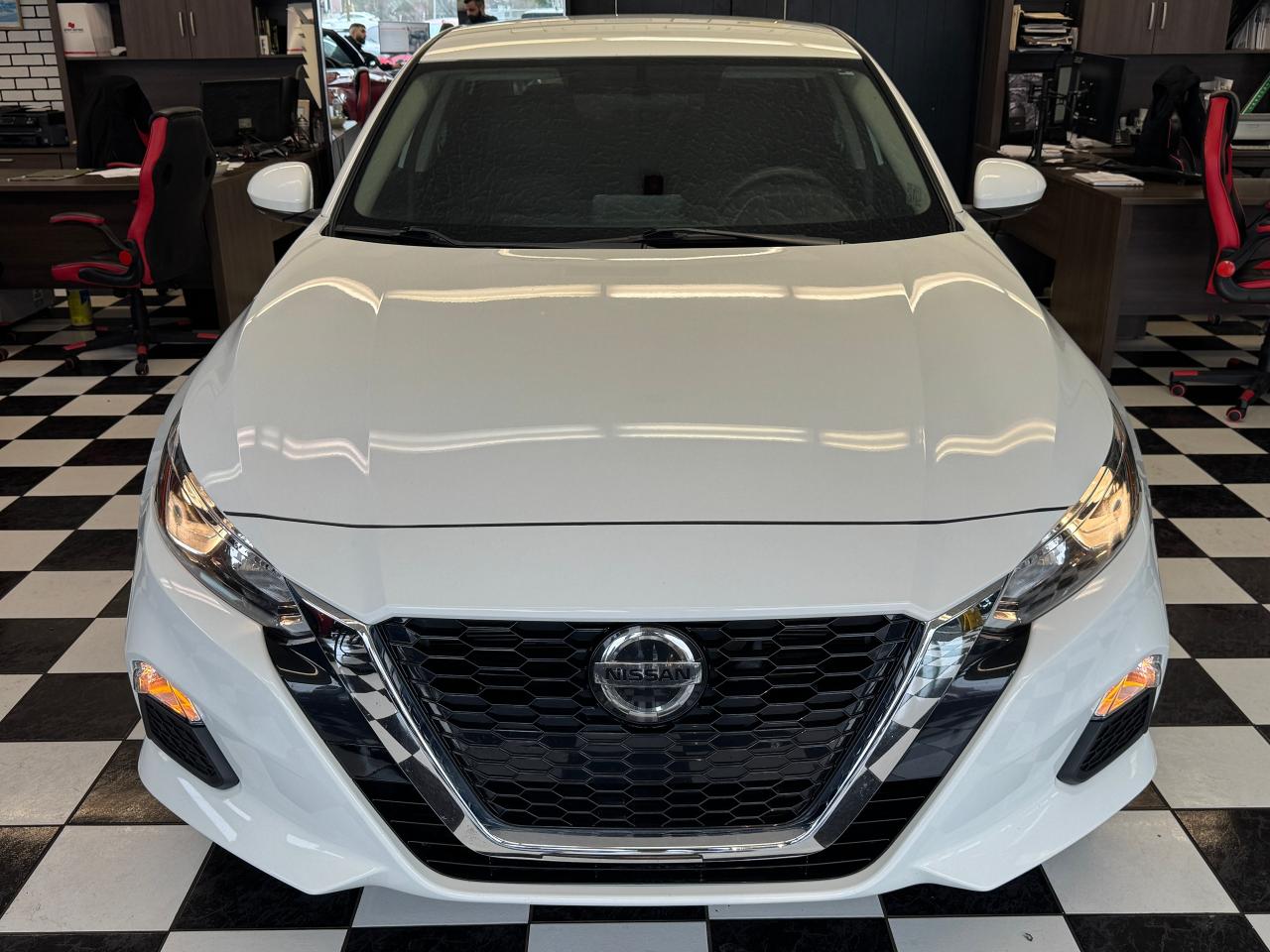 2019 Nissan Altima S AWD+New Tires+Wheels+Camera+CLEAN CARFAX Photo9