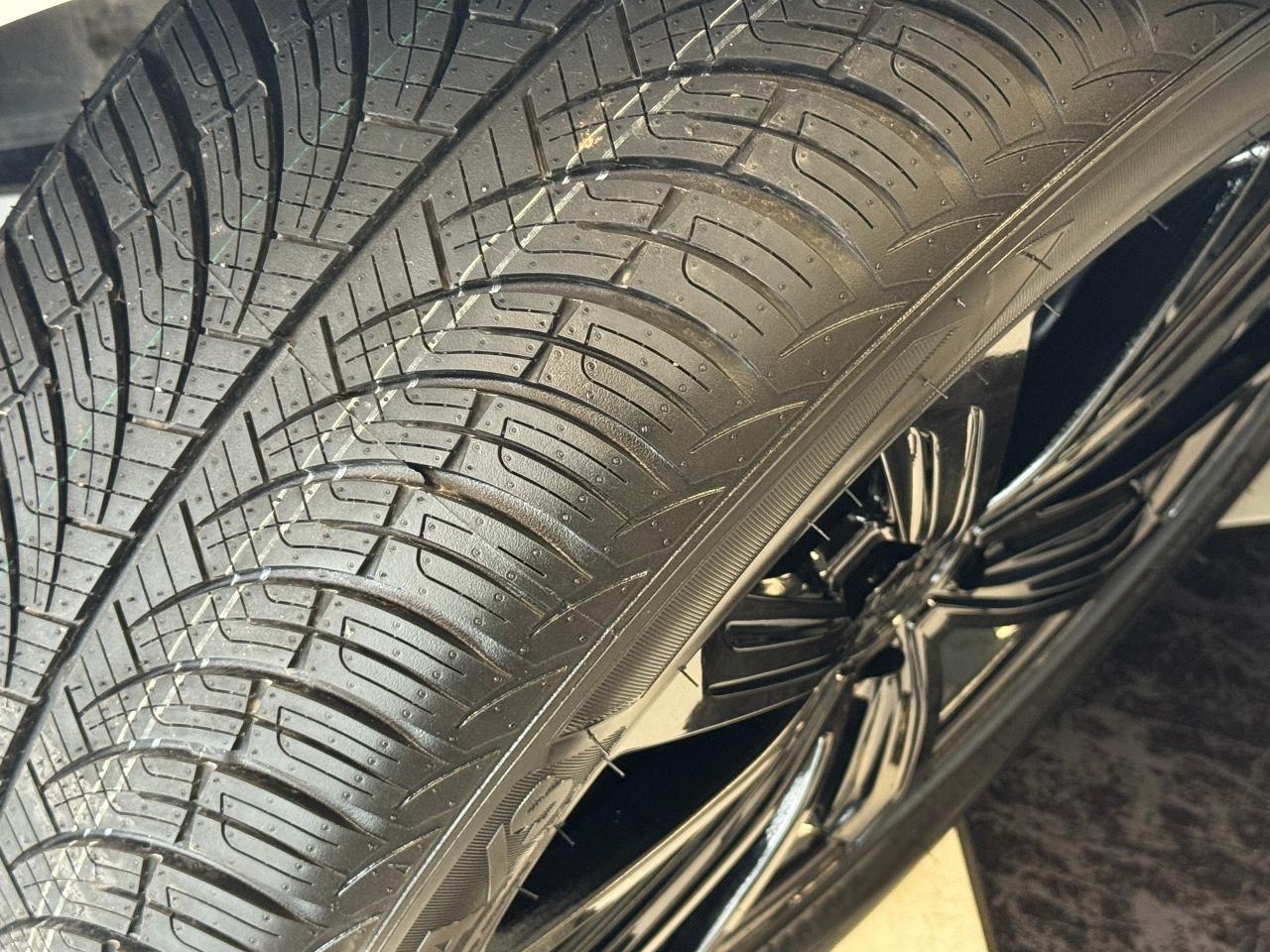 2019 Nissan Altima S AWD+New Tires+Wheels+Camera+CLEAN CARFAX Photo3