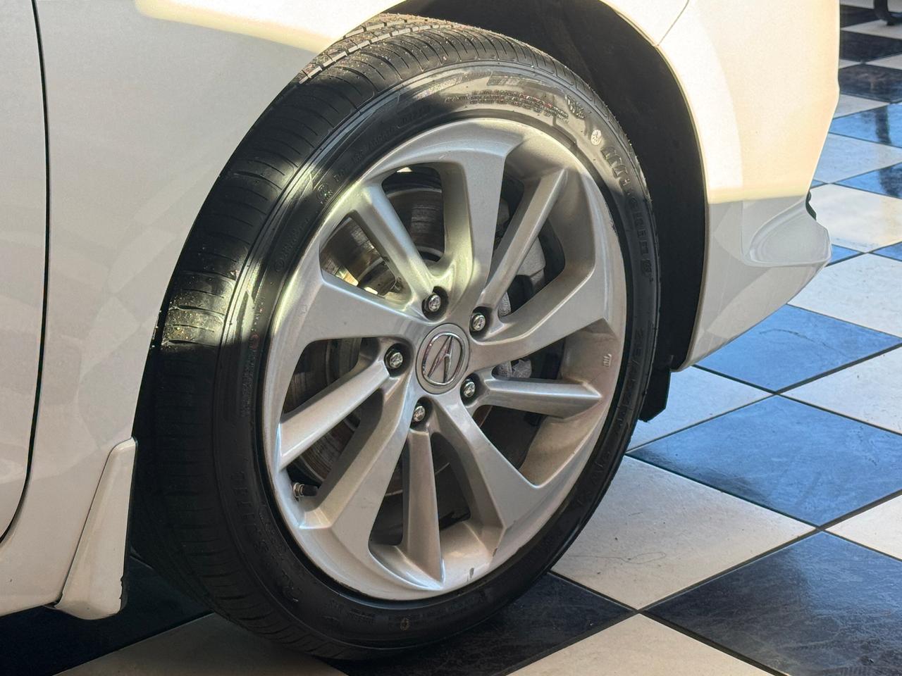 2017 Acura ILX Premium+LaneKeep+Adaptive Cruise+CLEAN CARFAX Photo