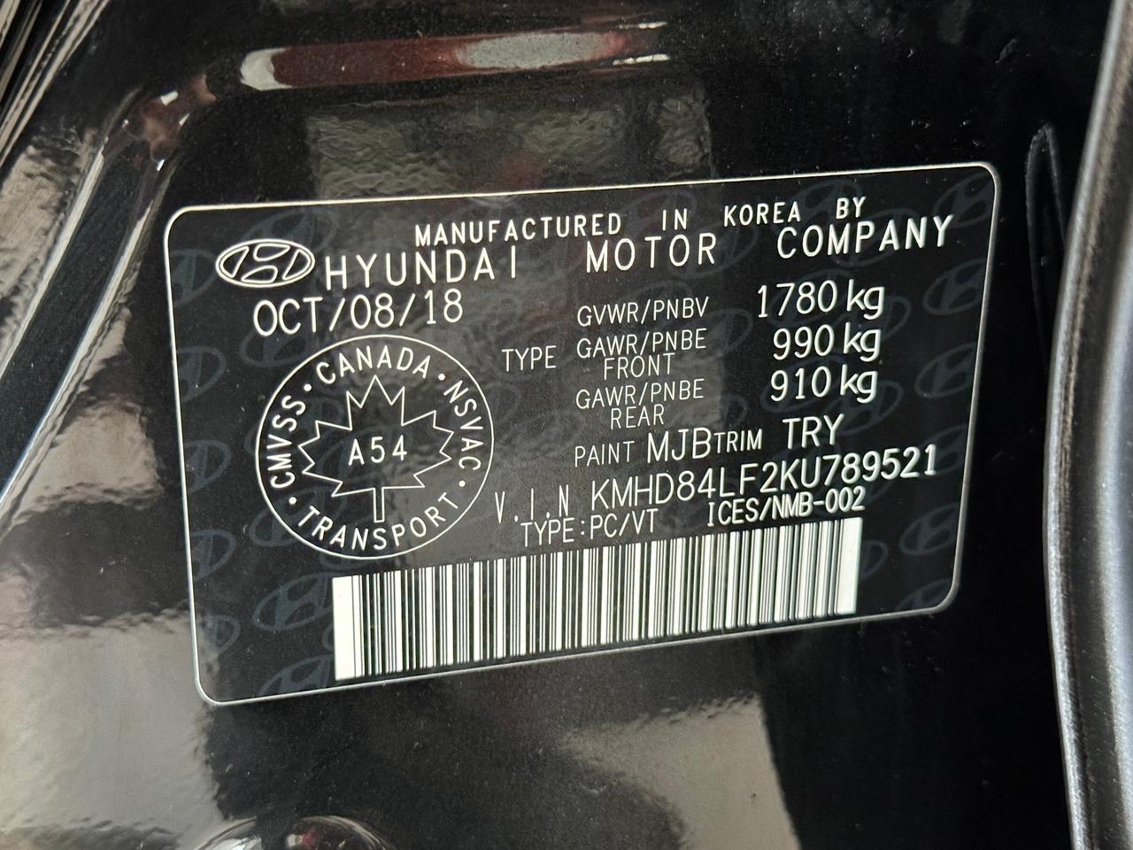 2019 Hyundai Elantra Preferred+New Tires+Camera+ApplePlay+CLEAN CARFAX Photo