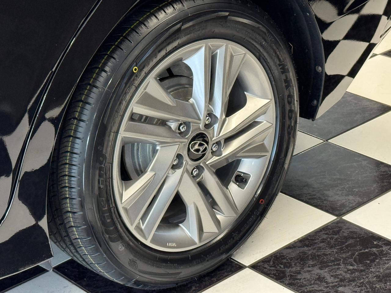 2019 Hyundai Elantra Preferred+New Tires+Camera+ApplePlay+CLEAN CARFAX Photo