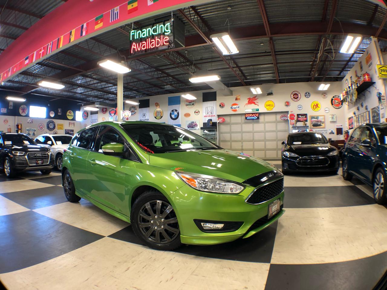 Used 2018 Ford Focus SE HATCHBACK AUTO A/C H/SEATS BACKUP CAMERA for sale in North York, ON