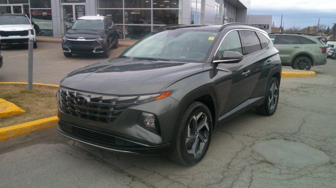 Used 2022 Hyundai Tucson Hybrid Luxury AWD for sale in Gloucester, ON
