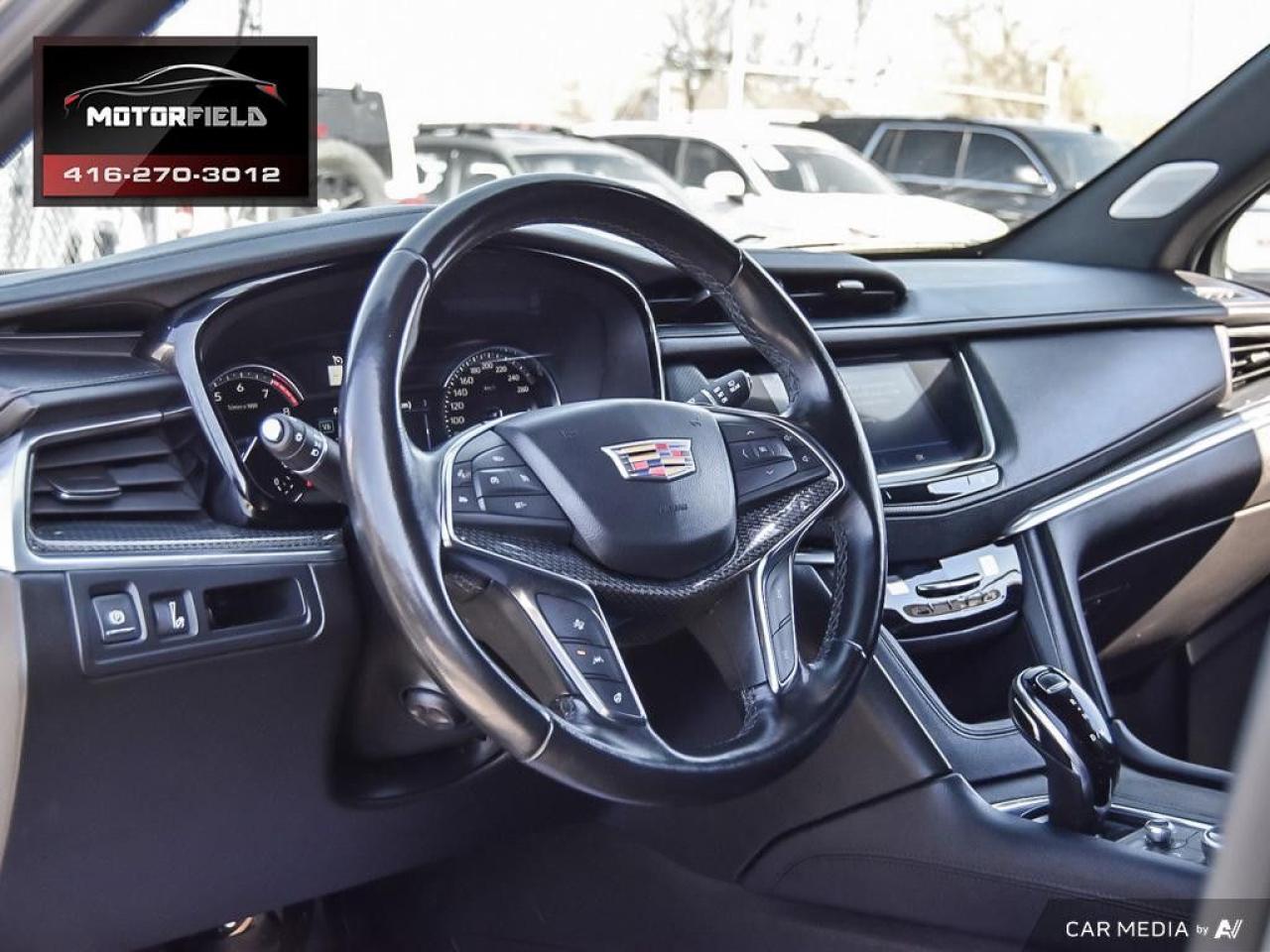 2020 Cadillac XT5 Sport AWD *Accident-Free, Pano Roof, CarPlay, Loaded* Photo