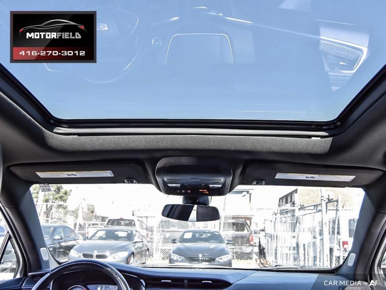 2020 Cadillac XT5 Sport AWD *Accident-Free, Pano Roof, CarPlay, Loaded* Photo